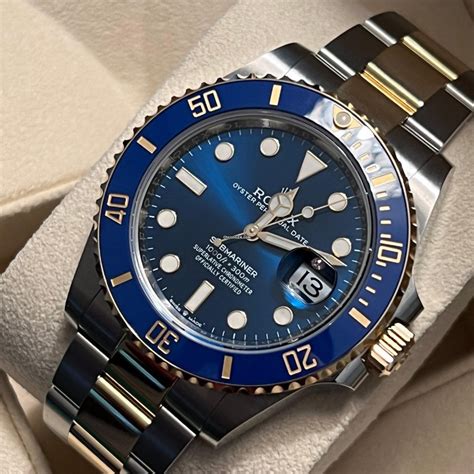 rolex submariner rosso prezzo|rolex submariner price guide.